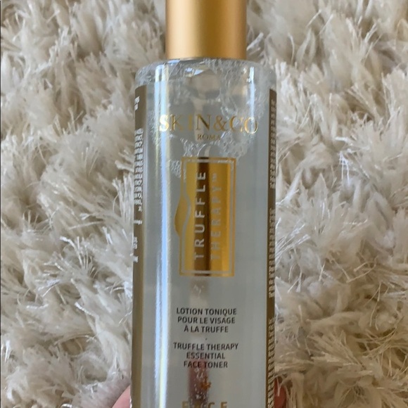 Brand new Skin&Co Roma Truffle Therapy Face Toner - Picture 2 of 3